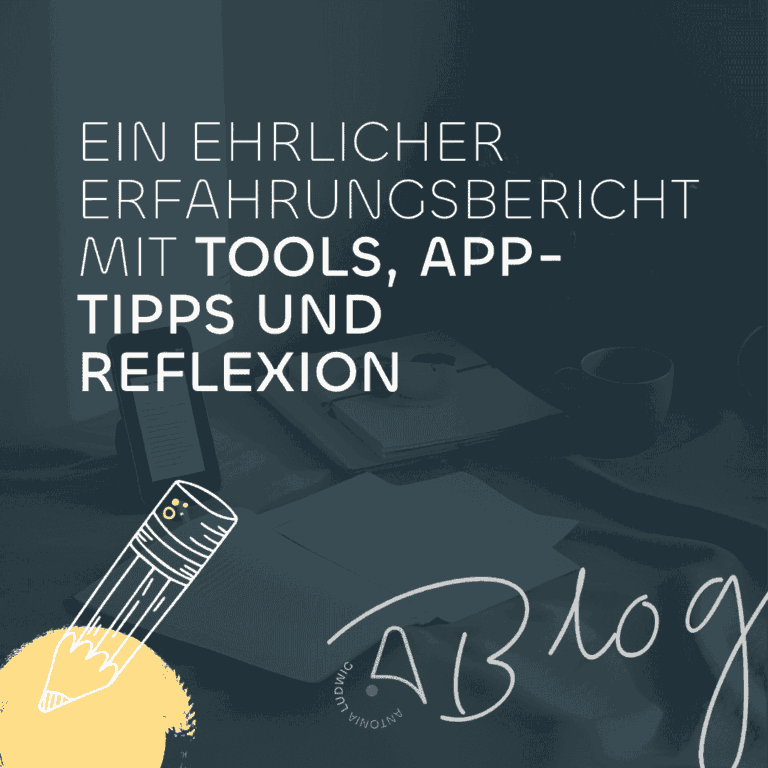 Beitragsbild mit dem Titel „Ein ehrlicher Erfahrungsbericht mit Tools, App-Tipps und Reflexion“ – über einem aufgeschlagenen Notizbuch, einem Tablet und einer Kaffeetasse. Symbolisiert Business-Routinen im Alltag.